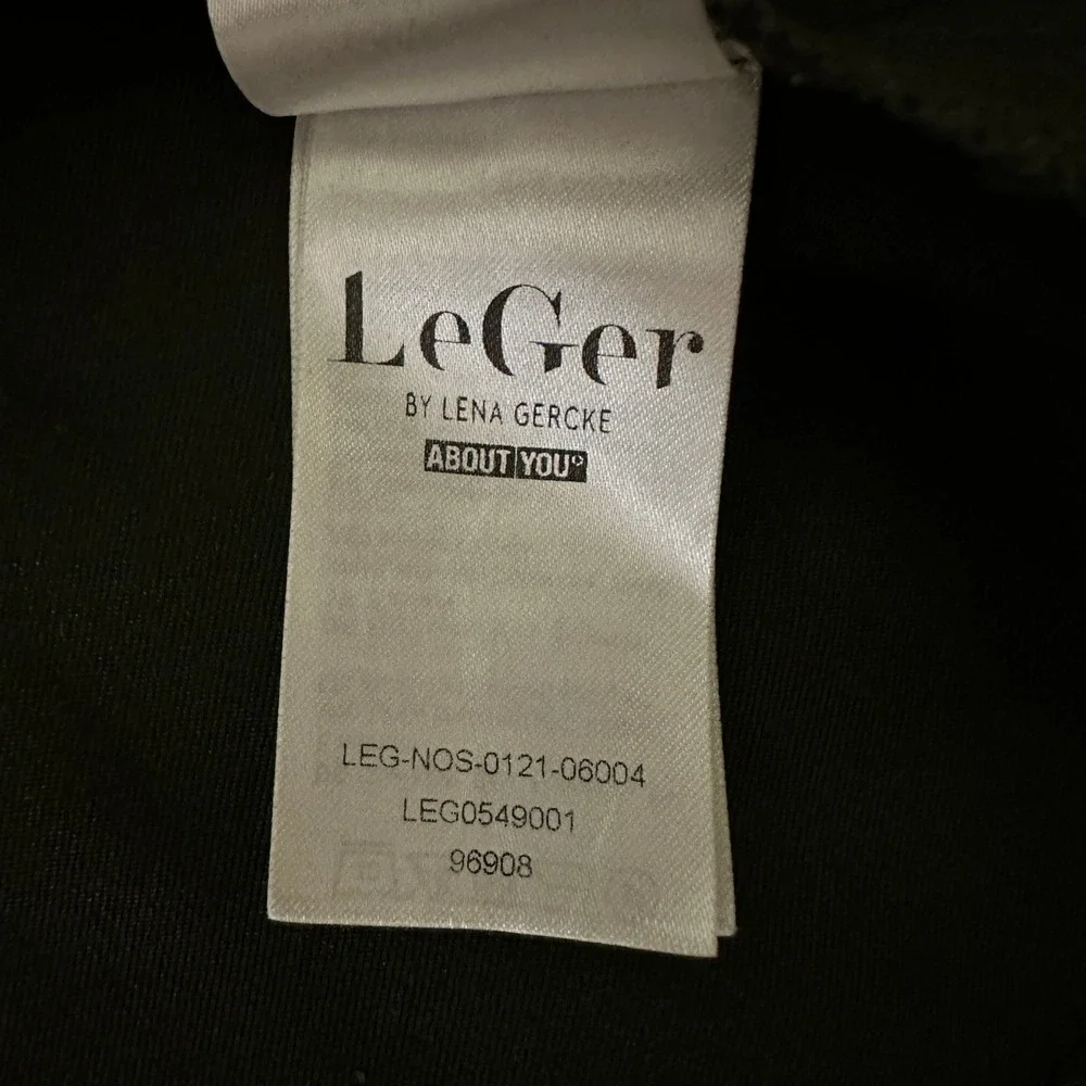 LeGer Lena Gercke Satin Skirt Womens 38 Black Side Button Mini Skirt LEG0549001